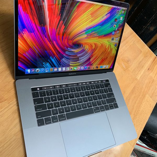 Macbook Pro 15in 2018 Core i9 (4) - laptop cũ giá rẻ