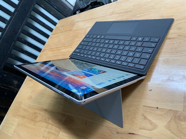 Surface Pro 6 Max Option, Core i7 8650u, 16G, 1T, 3K, Touch 