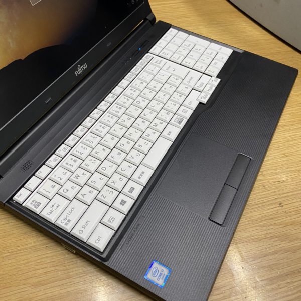 Fujitsu Lifebook A746 Core i7 (6) - laptop cũ giá rẻ