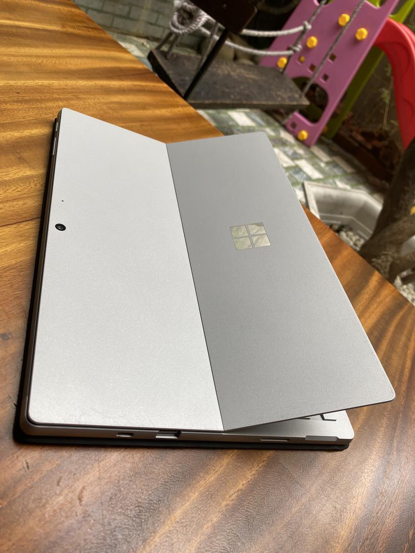 Microsoft Surface Pro, Surface Laptop, Surface book - 44