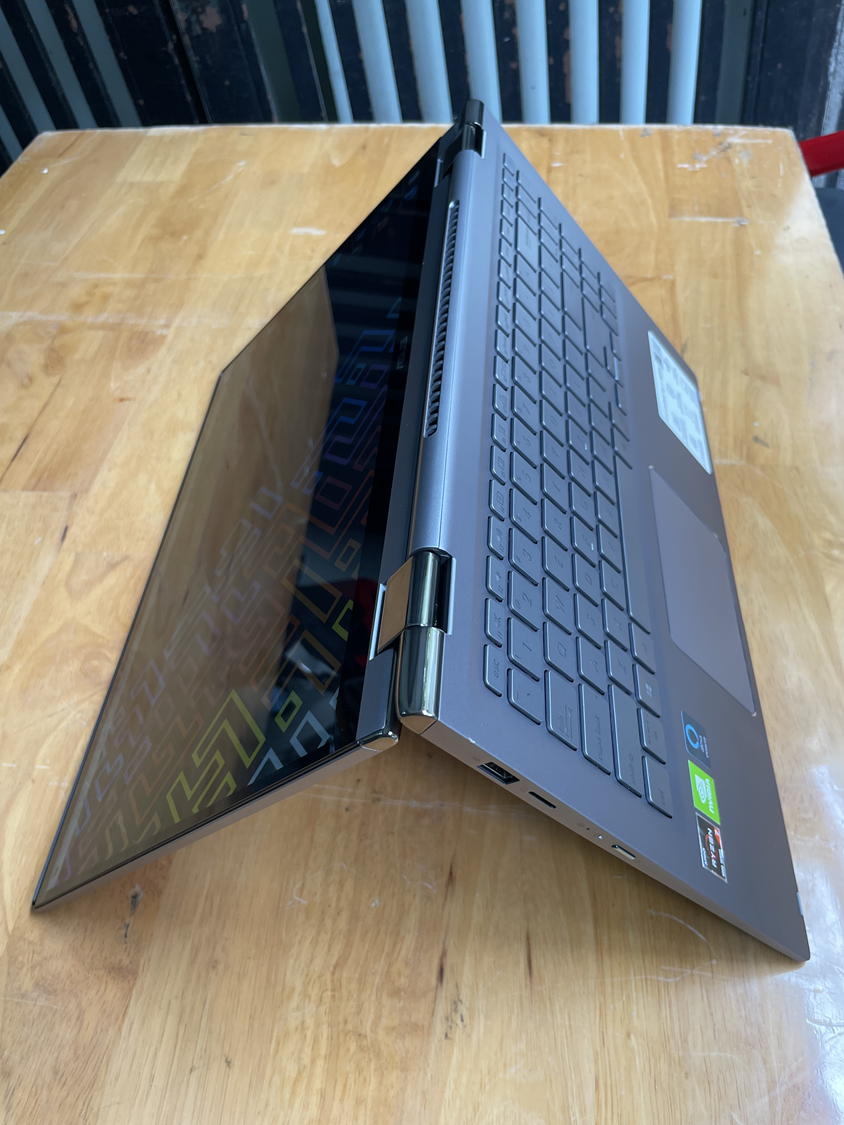 ==> Laptop Asus Zenbook Flip 15 Q507, Ryzen 7, 8G, 512G, MX350, 15.6in - 9
