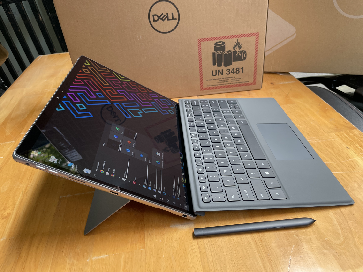Laptop Dell Latitude 7320 Detachable, Dòng máy 2in1 rút phím làm tablet - 3