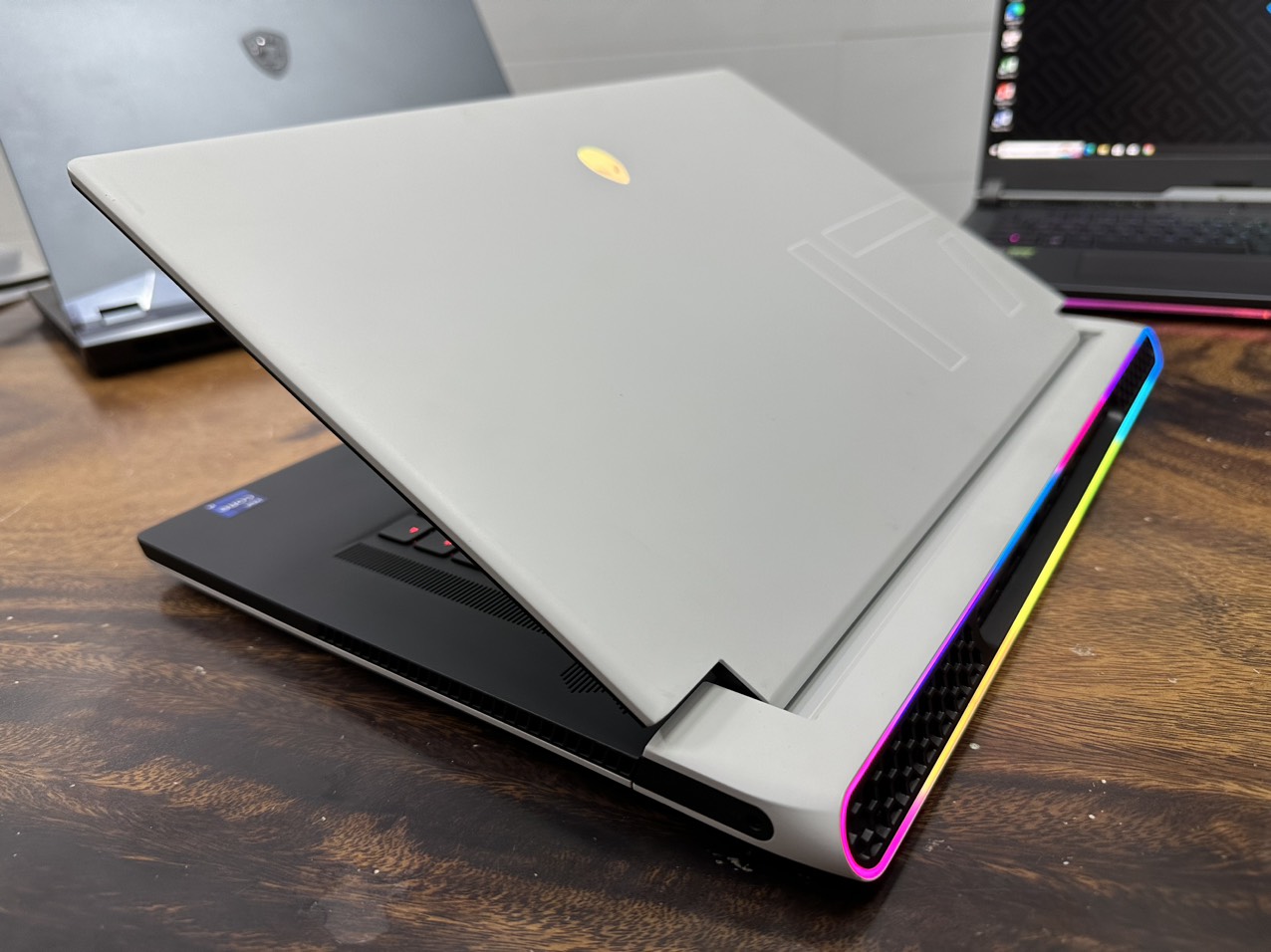 Dell Alienware cũ