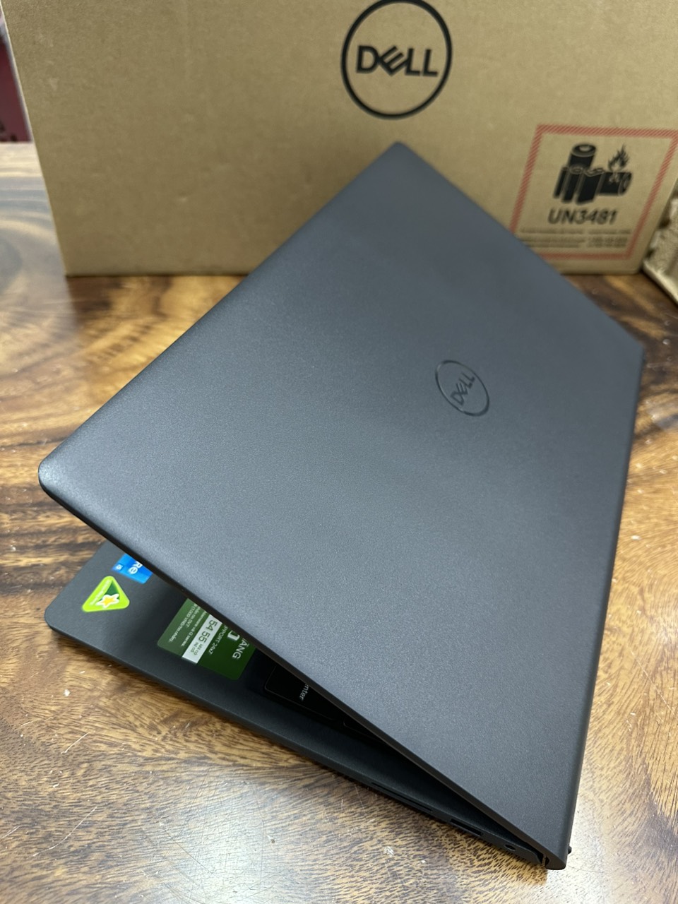 Dell Inspiron cũ