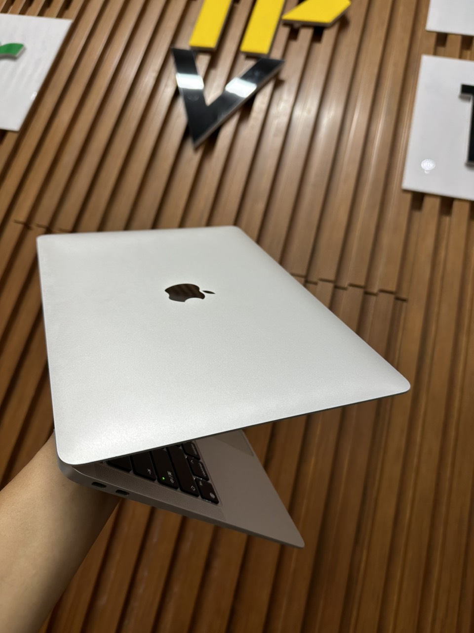 Macbook Air M1 2020, 8G, 512G, 13.3in - 2