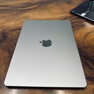Macbook Air M3 13in Grey Anh 2