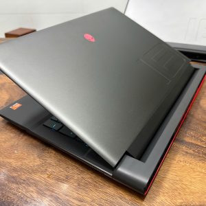 Dell Alienware M18 R1 Ryzen 9 2