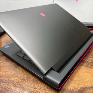 Dell Alienware M18 R1 Core I7 2