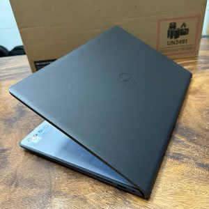 Dell Inspiron 3530 Core I7 1