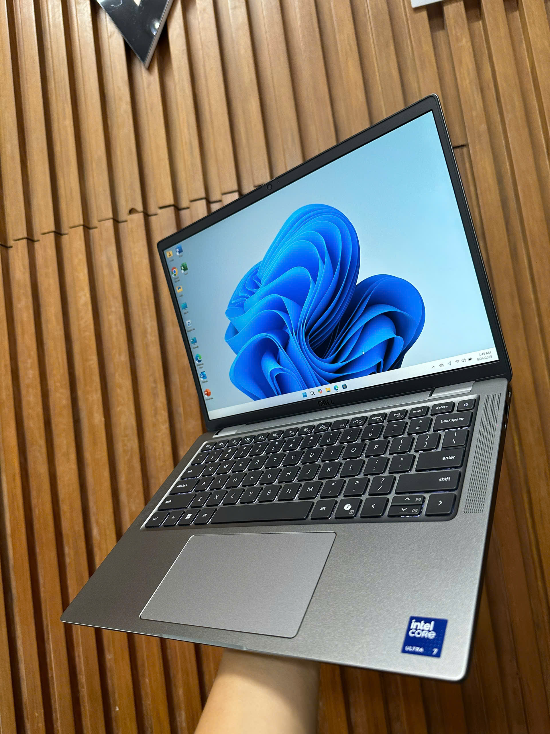 Dell Latitude 7350 Ultra 7 2