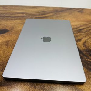 Macbook Pro 16in M2 Pro 1
