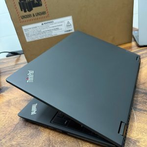 Thinkpad P16v Gen 2 Ultra 7 1