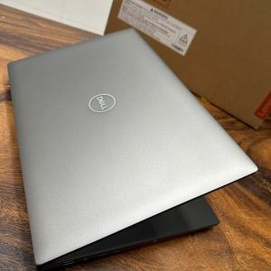 Dell Precision 5690 Ultra 7 Fhd 1