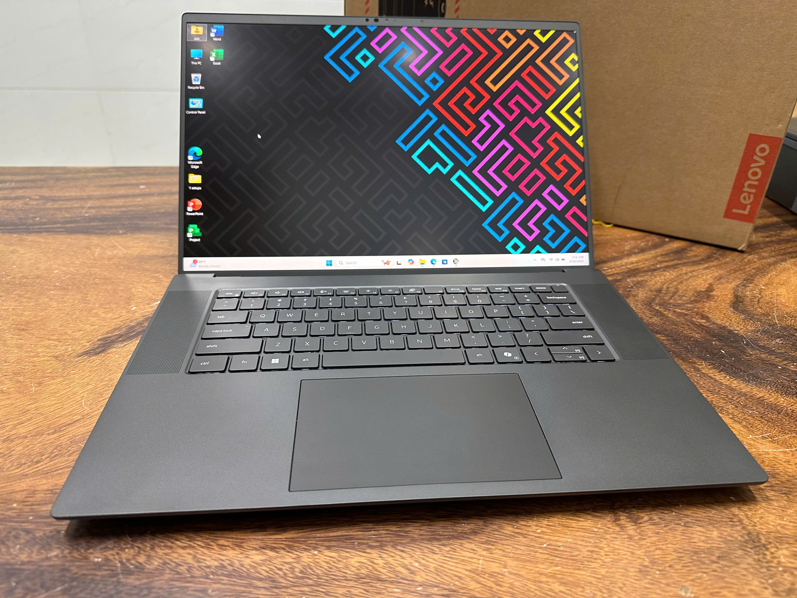 Dell Precision 5690 Ultra 7 Fhd 6
