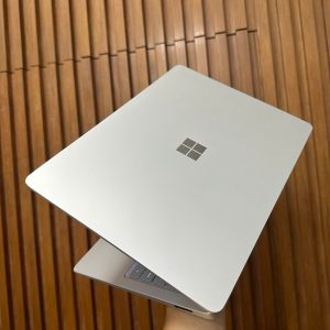 Surface Laptop 7 13in 1