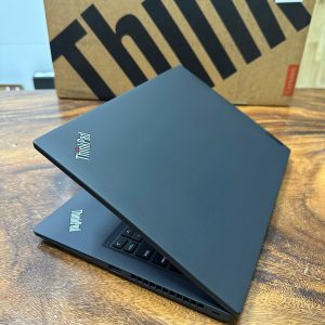 Thinkpad X13 Gen 3 Ryzen 7 1