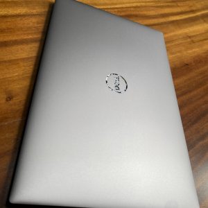 Dell Precision 5550 1