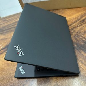 Lenovo Thinkpad P14s Gen 4 Core I7 2