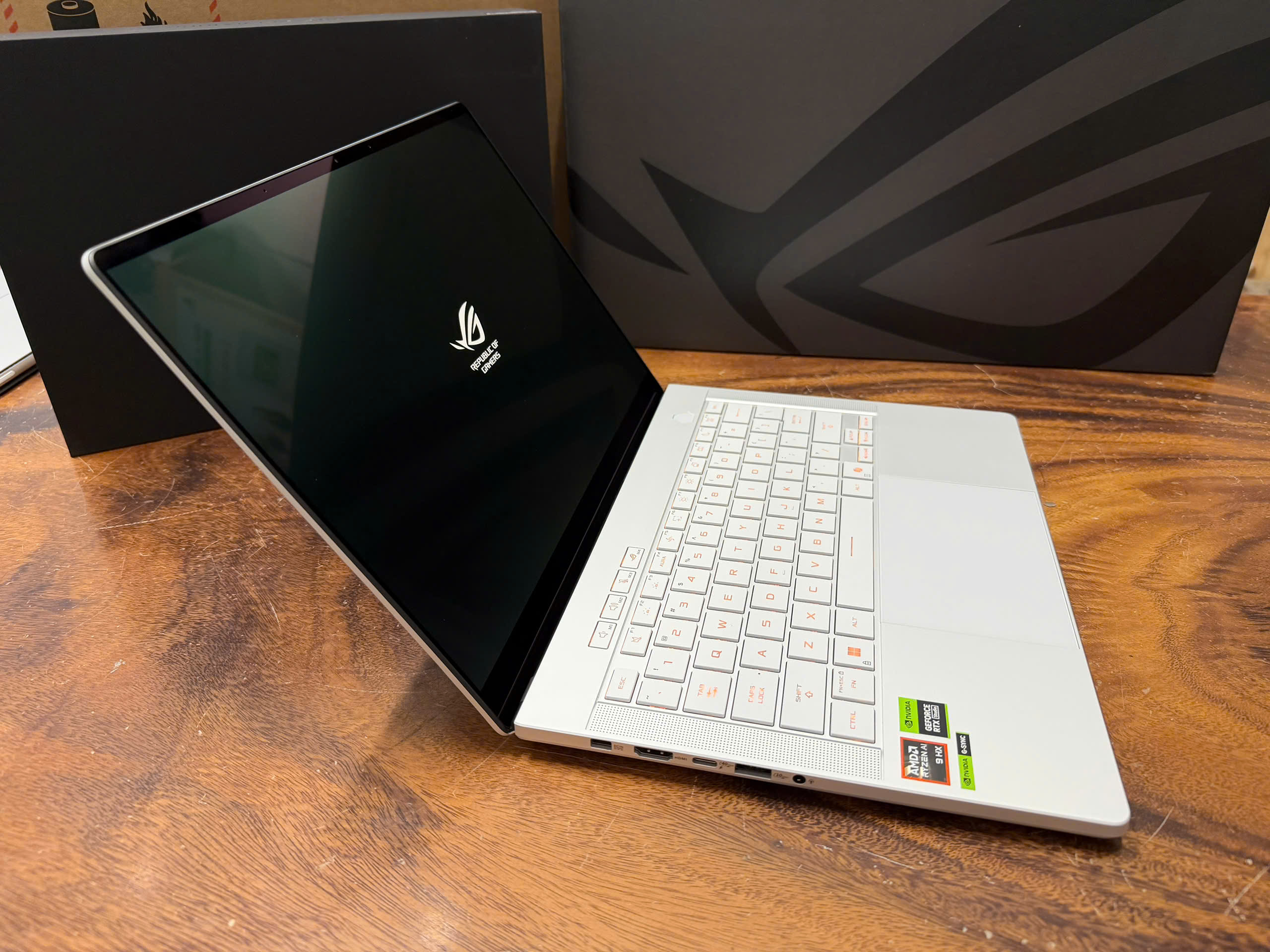 Asus Zephyrus G14 Ga403ww 7