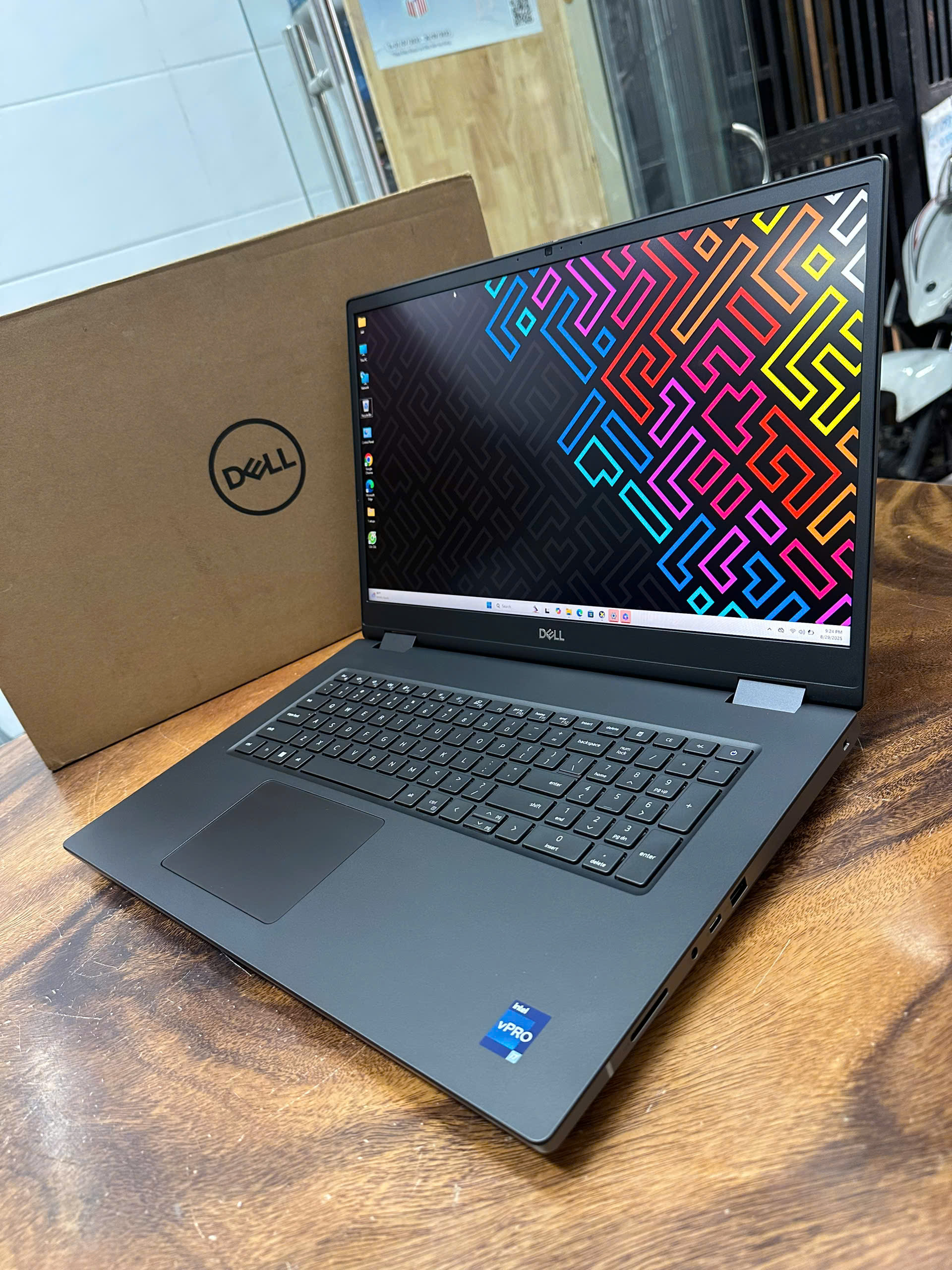 Dell Precision 7780 Core I7 2