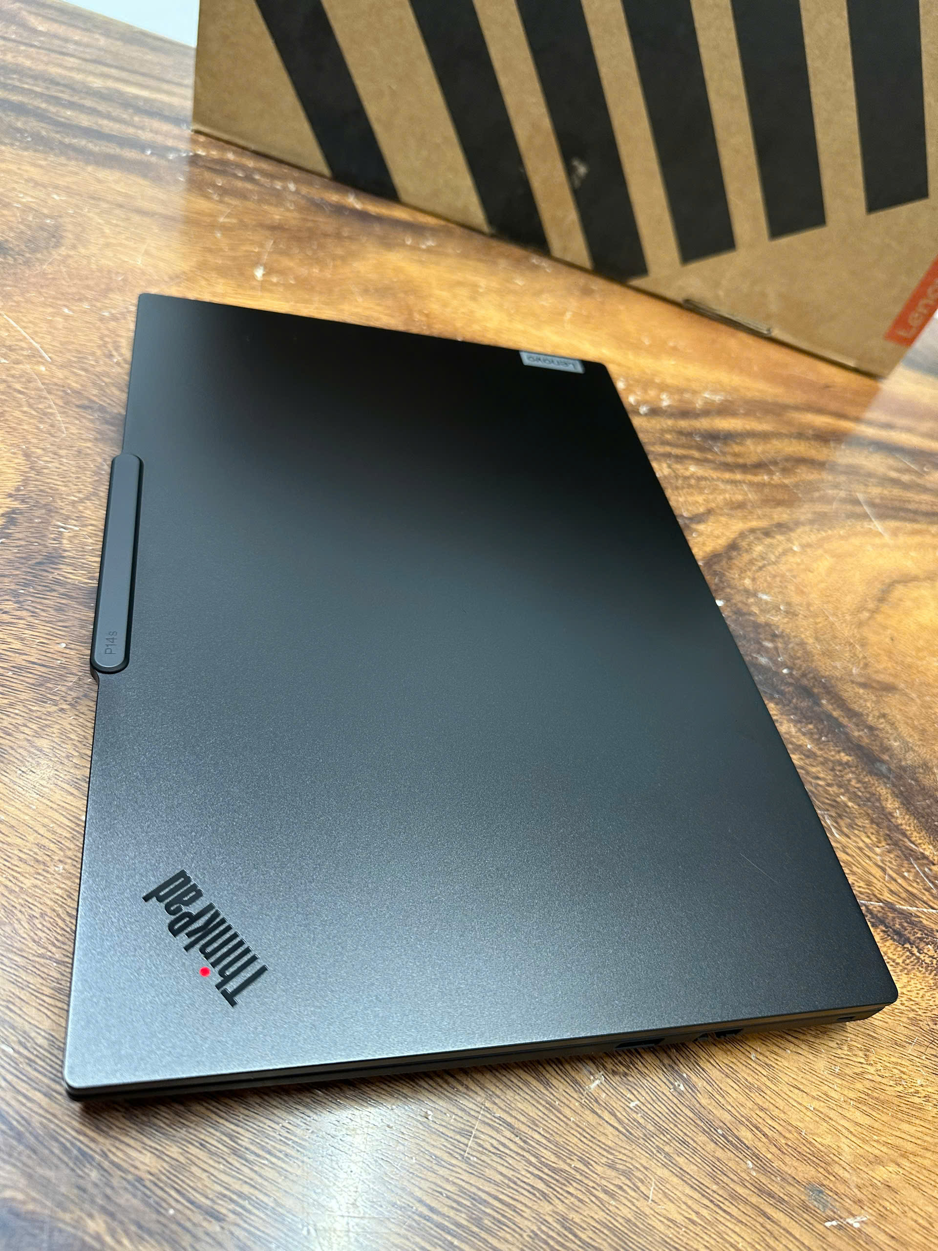 Thinkpad P14s Gen 5 3k 8