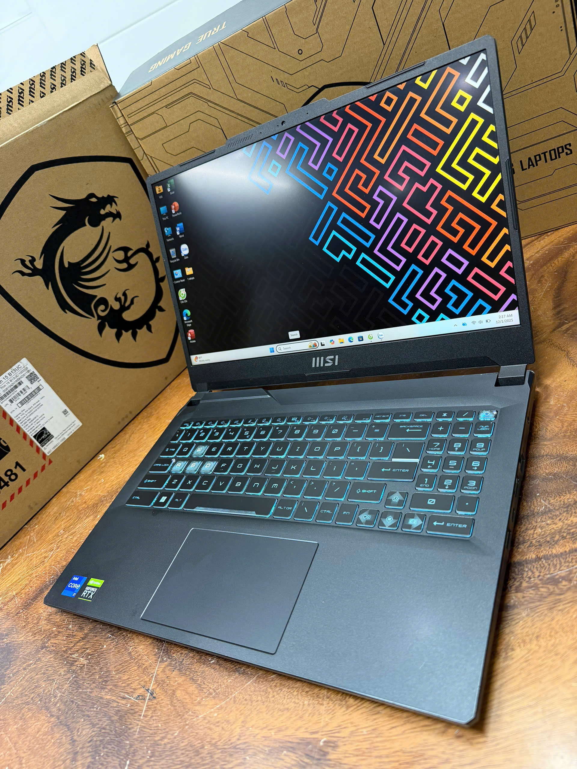 Msi Cyborg 15 A12vf Core I7 3