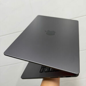 Macbook Pro 14 M3 Blackspace 1