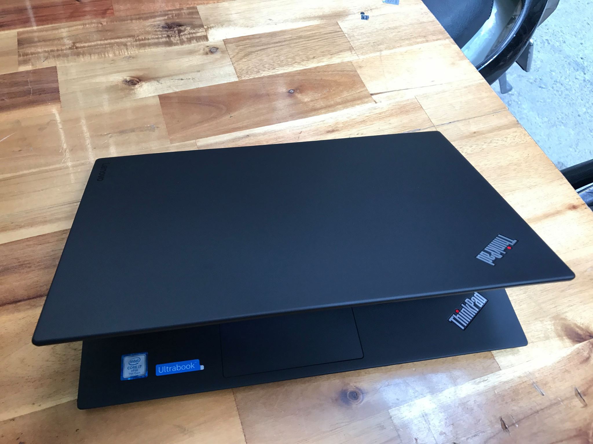 X1 Carbon Gen5 Core I7 7th 0