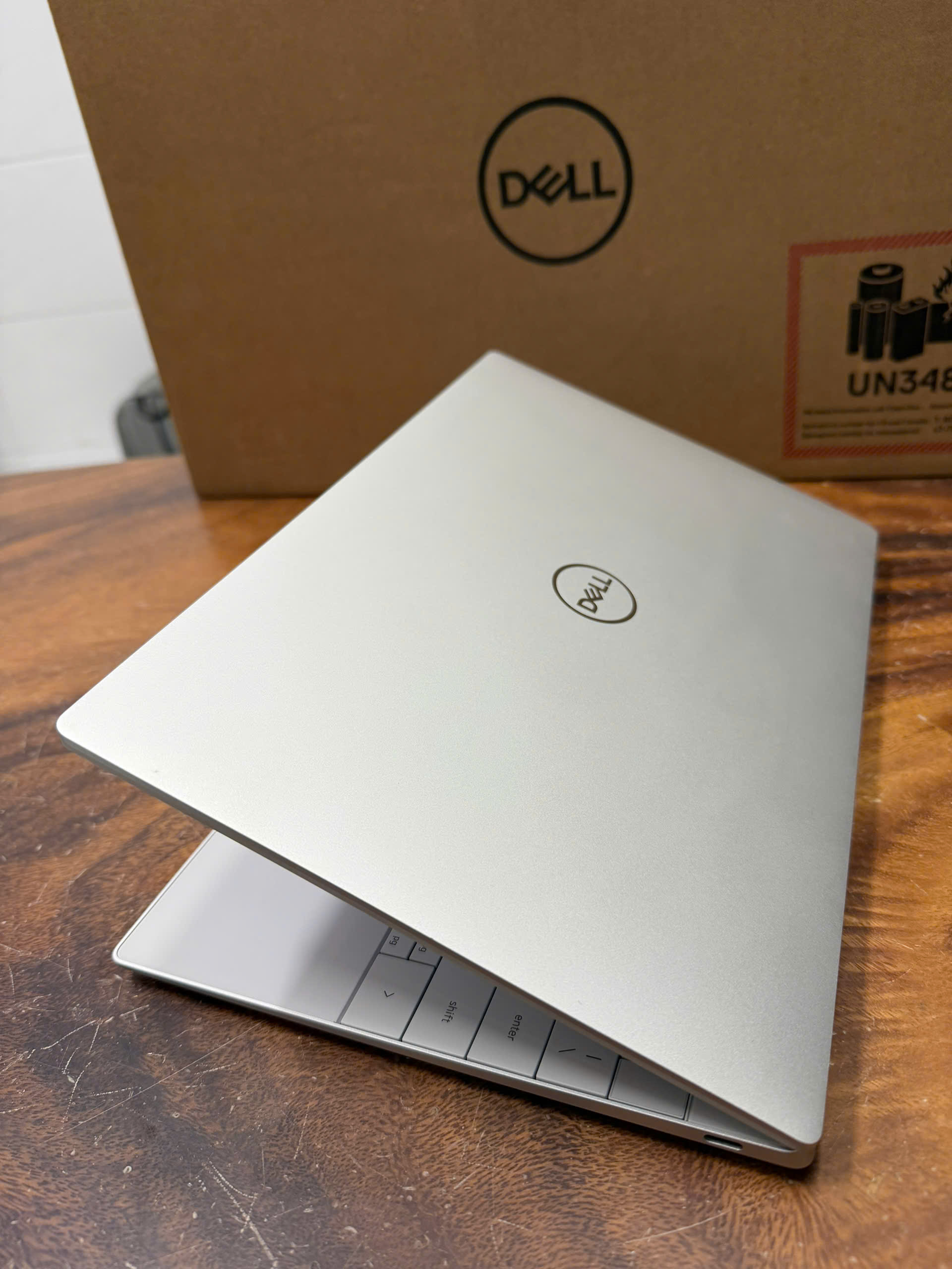 Dell Xps 9350 Ultra 7 1
