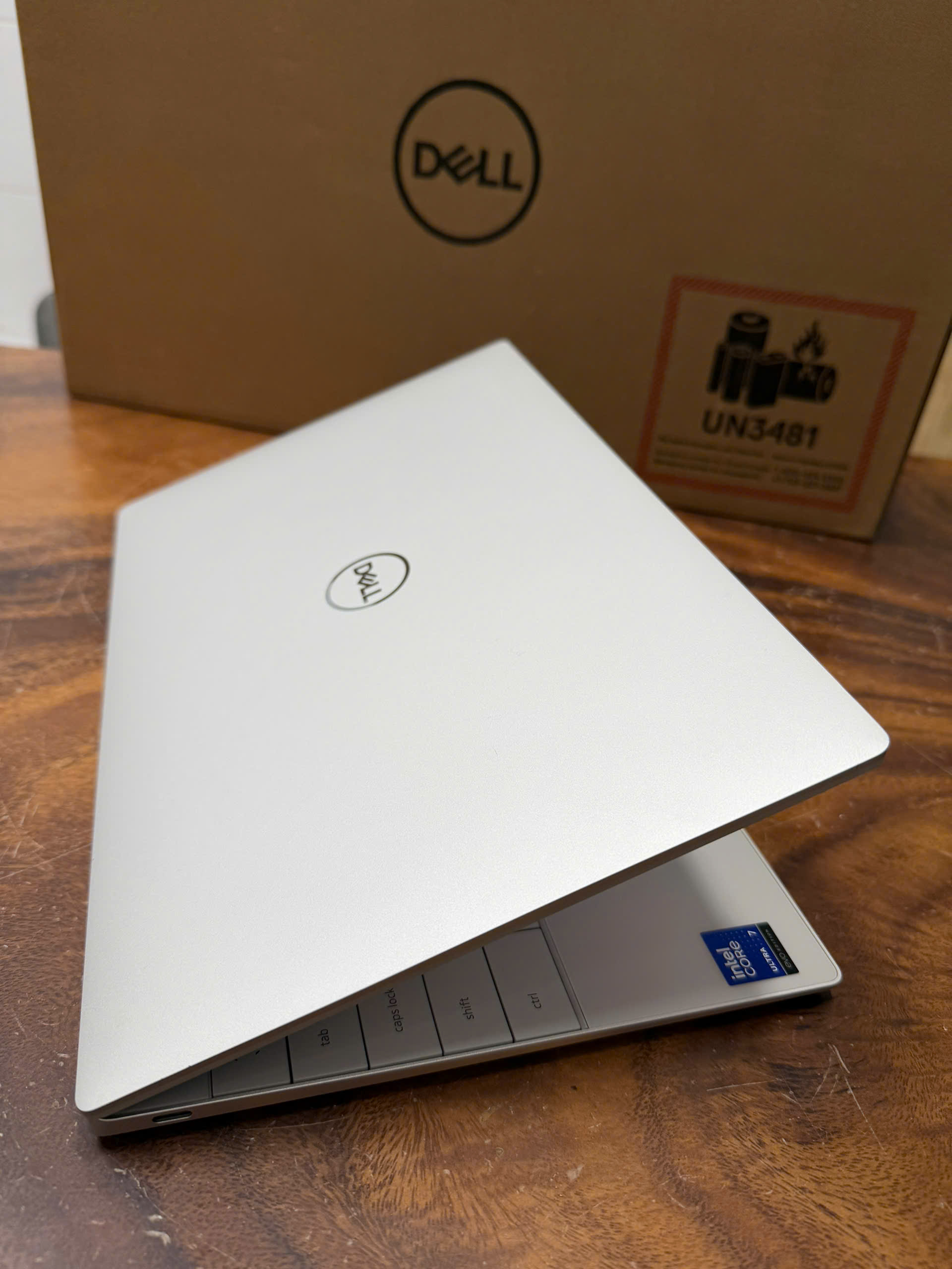 Dell Xps 9350 Ultra 7 2