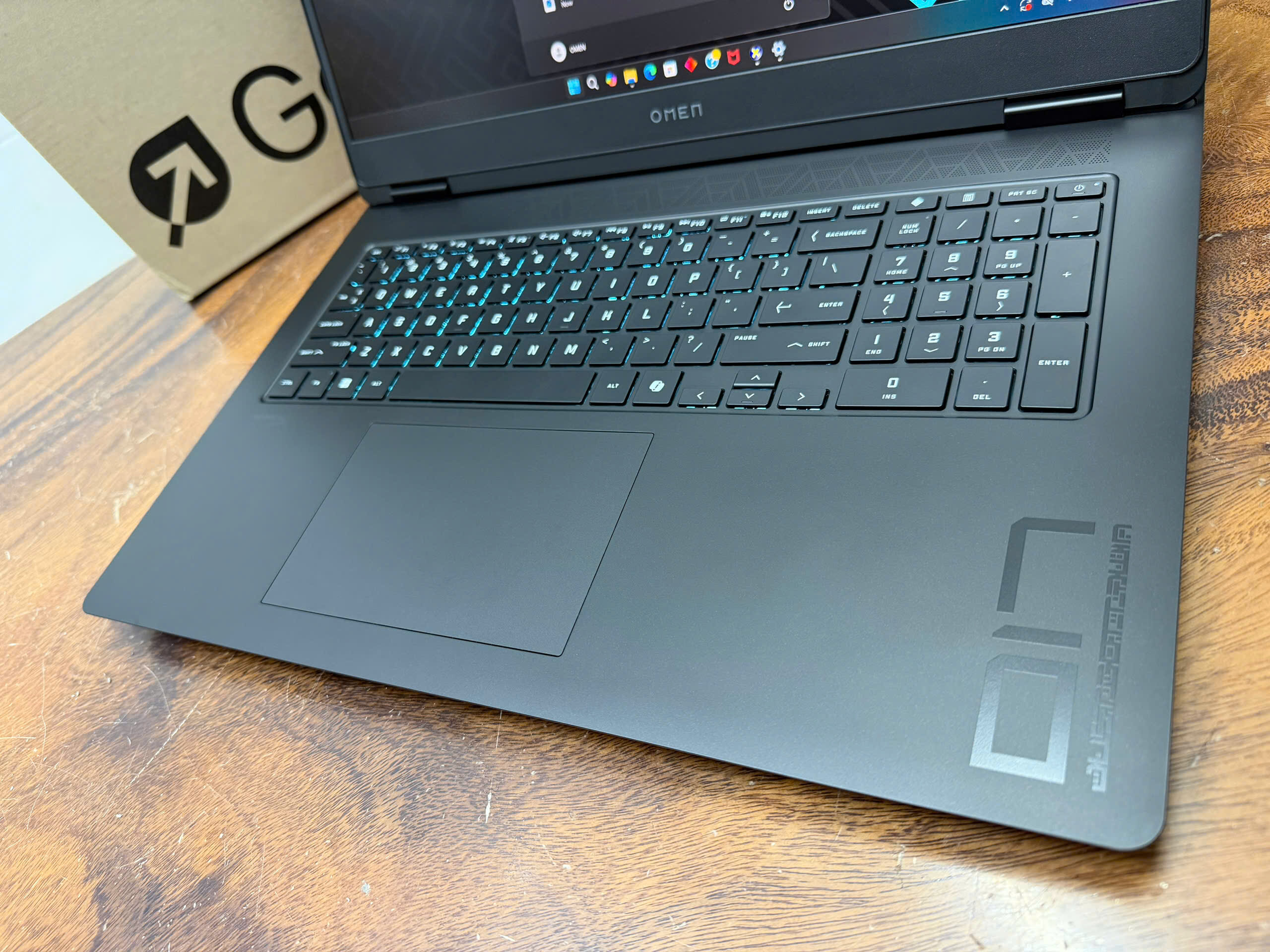 Hp Gaming Omen 17 Ryzen 7 8845hs 5