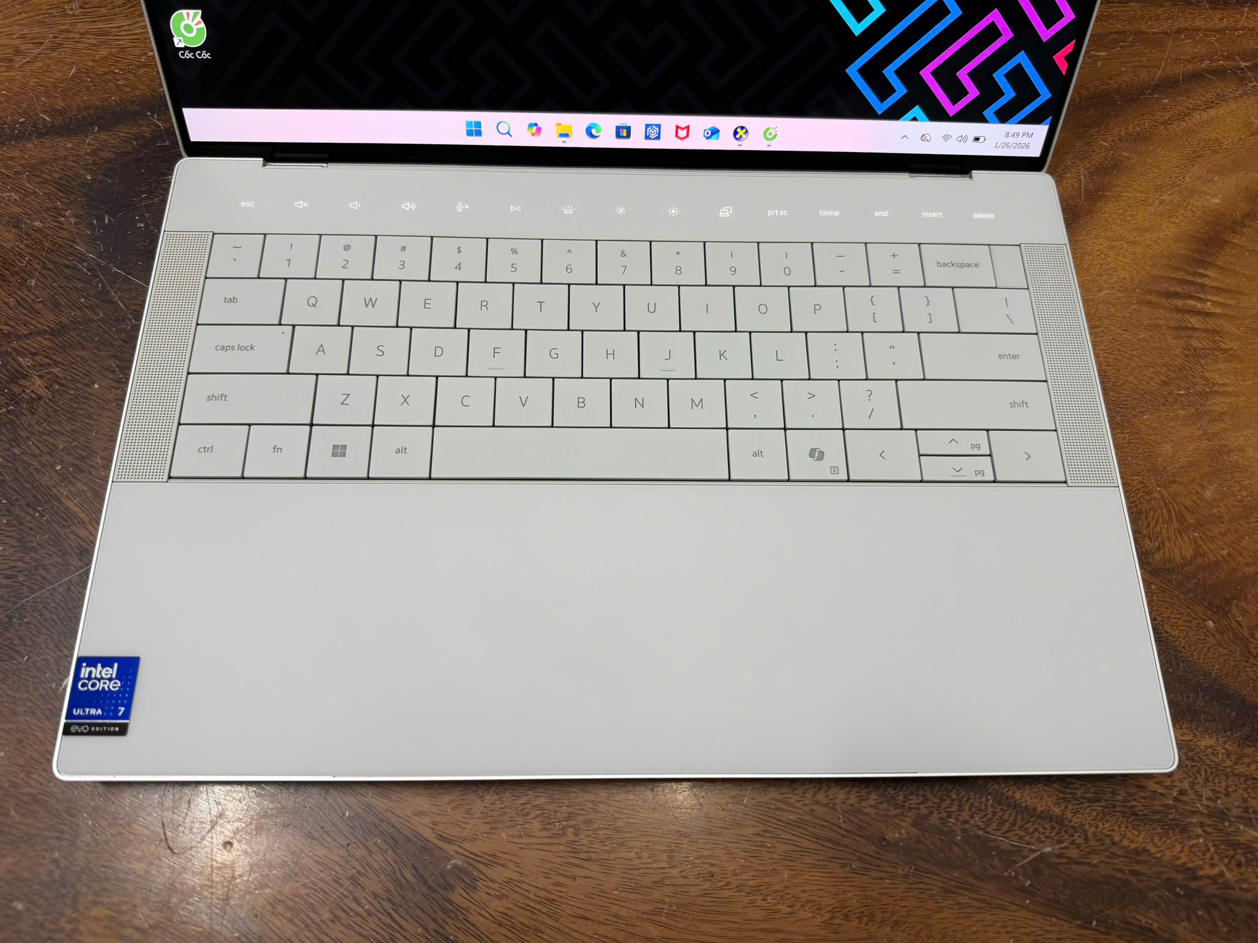 Dell 14 Premium Da14250 5